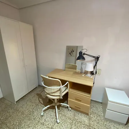 Flat Family Near Garden Center And Metro Apartament Walencja
